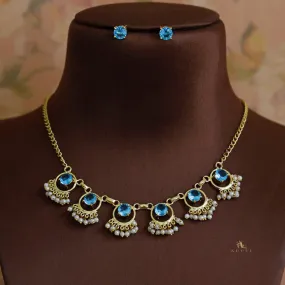 6 Stone Circle Short Neckpiece With Stud