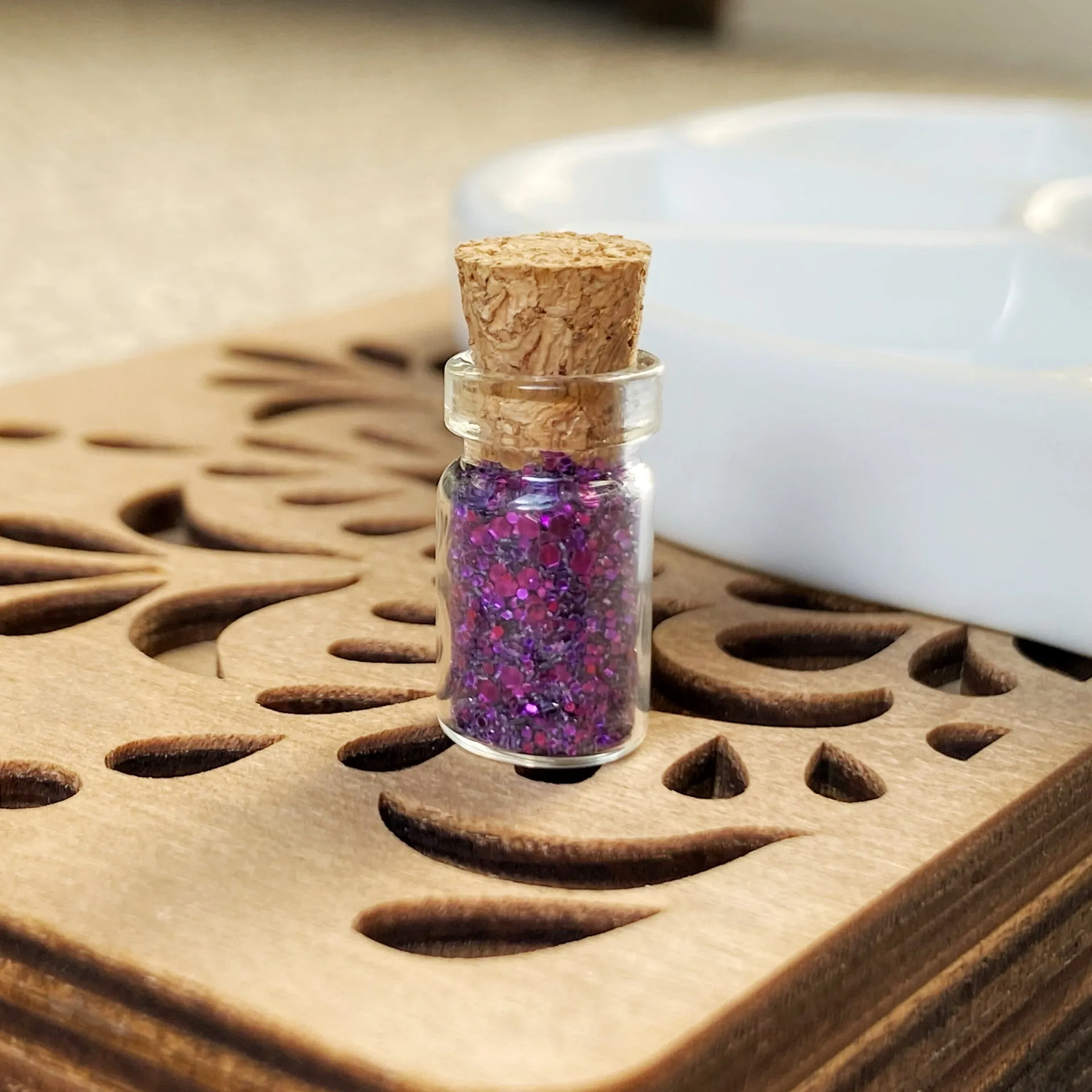 A Bottle of Sparkle for Magic Potions - Glitter4Good