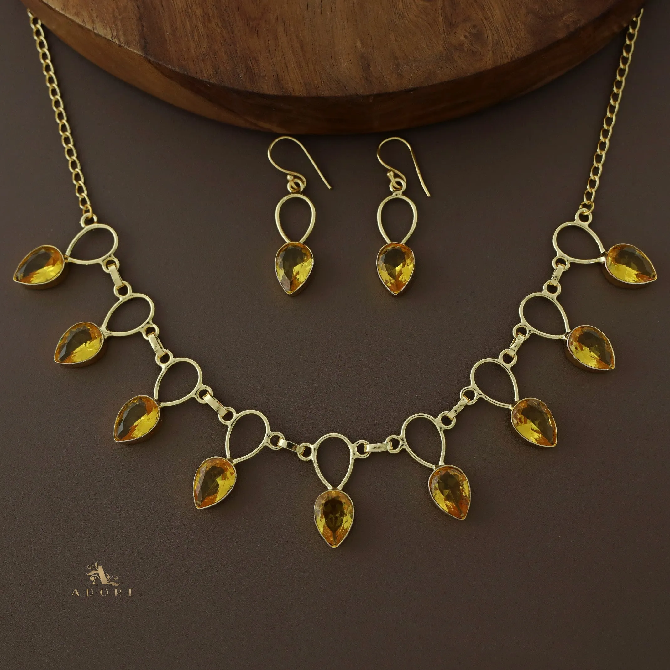 Adorn Neckpiece with Drop