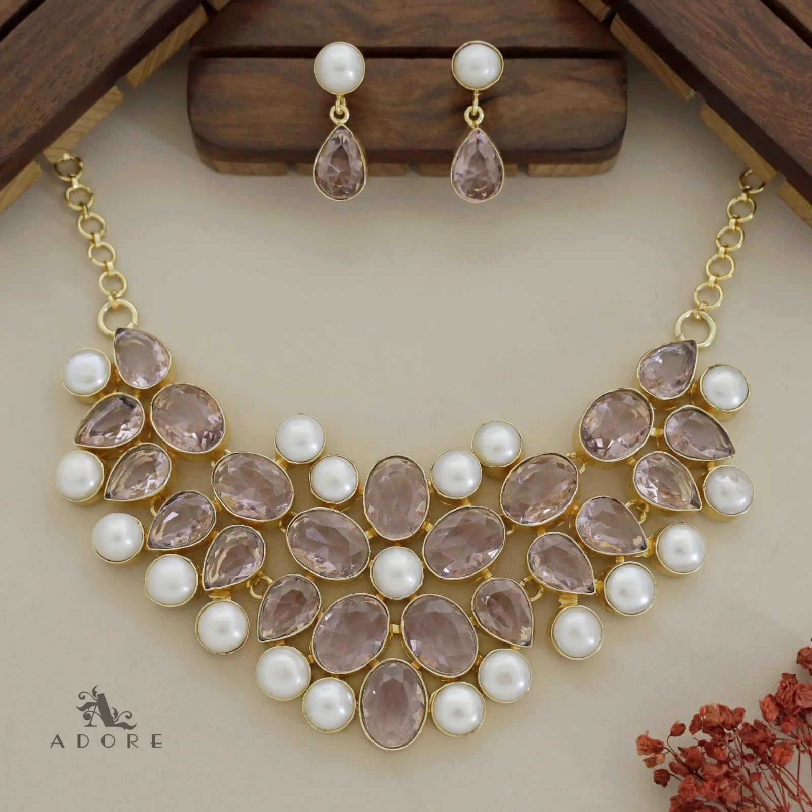 Aldone Glossy   Baroque Neckpiece With Earring