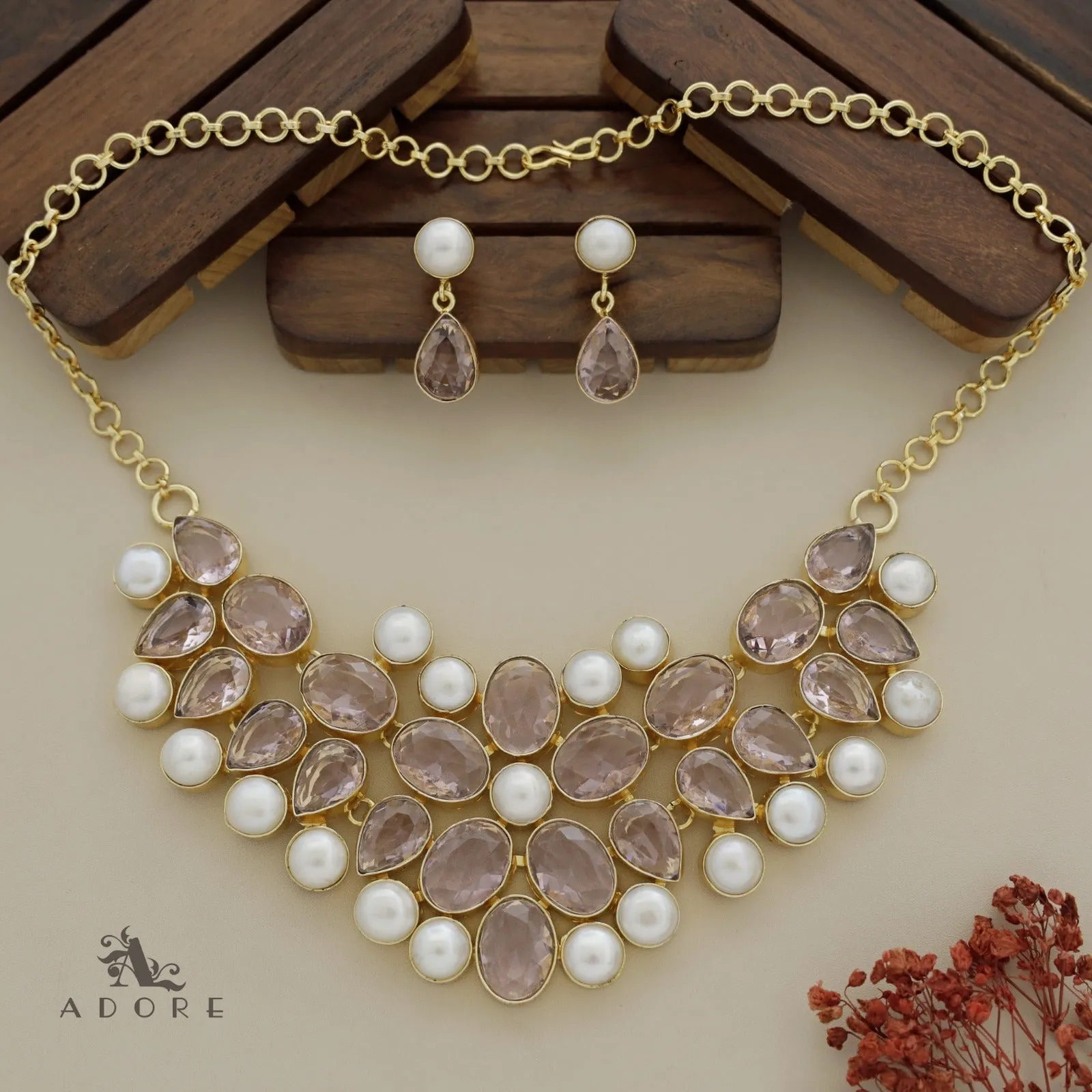 Aldone Glossy   Baroque Neckpiece With Earring