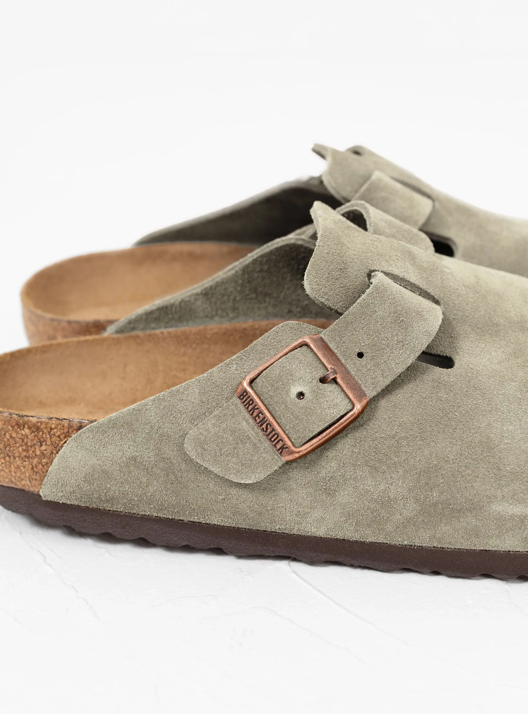 Boston SFB Suede Clogs Taupe