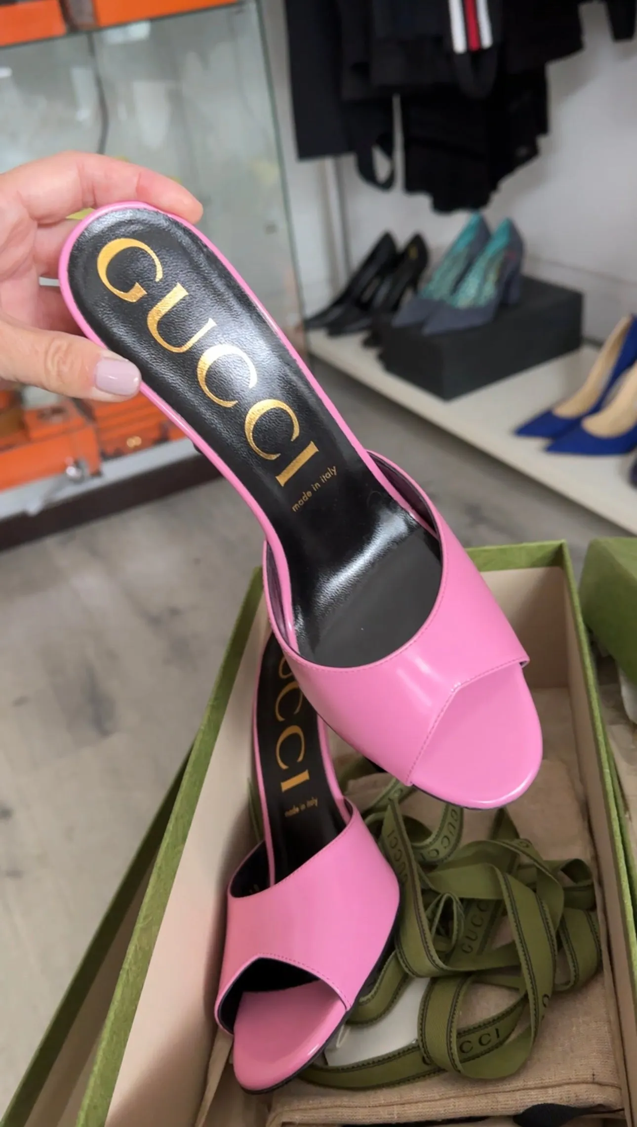 Gucci Scarlet Pink Polished Calfskin High Heel Mules - 39