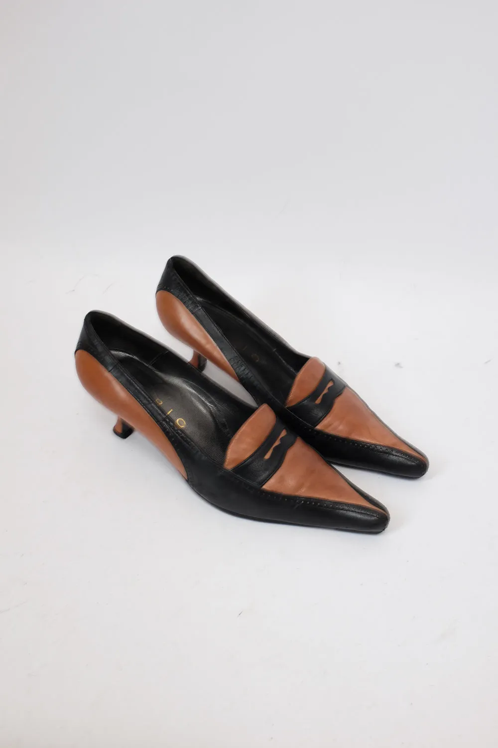 ITALY BLACK LEATHER  FLAT PUMPS 38