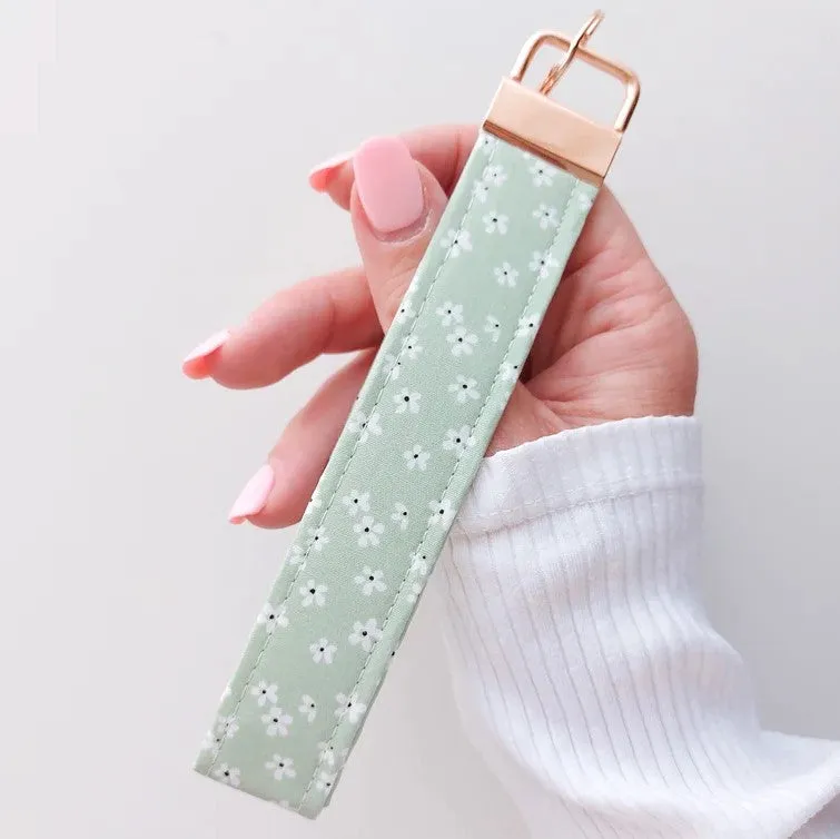 Kiki & Co Mint Daisy Key Chain