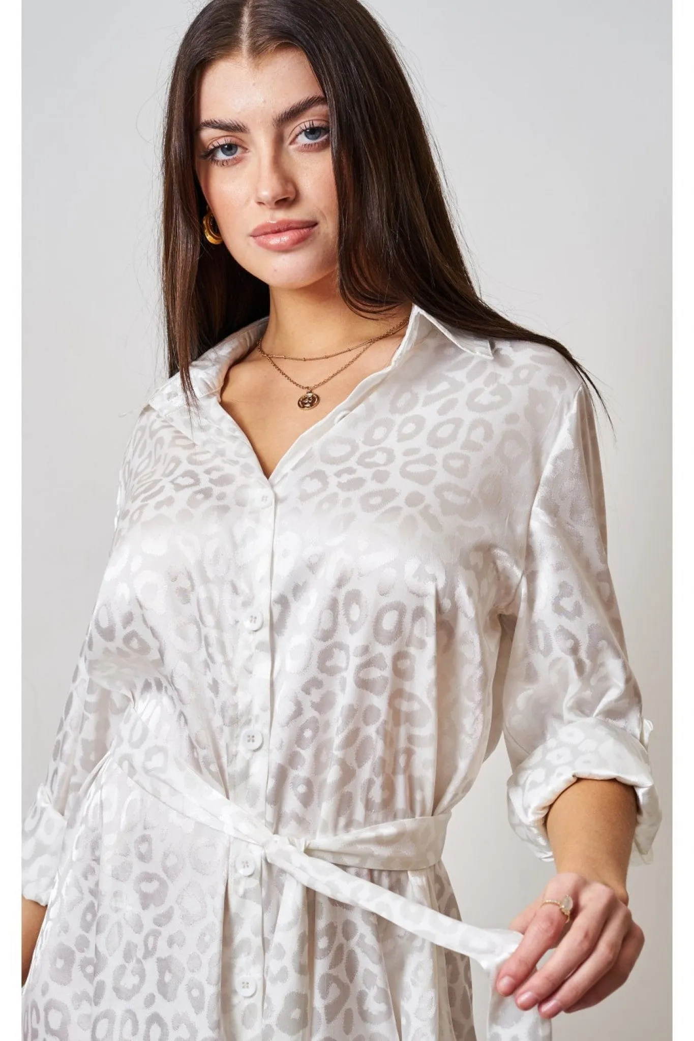 Love Frontrow White Jacquard Leopard Print Shirt Dress