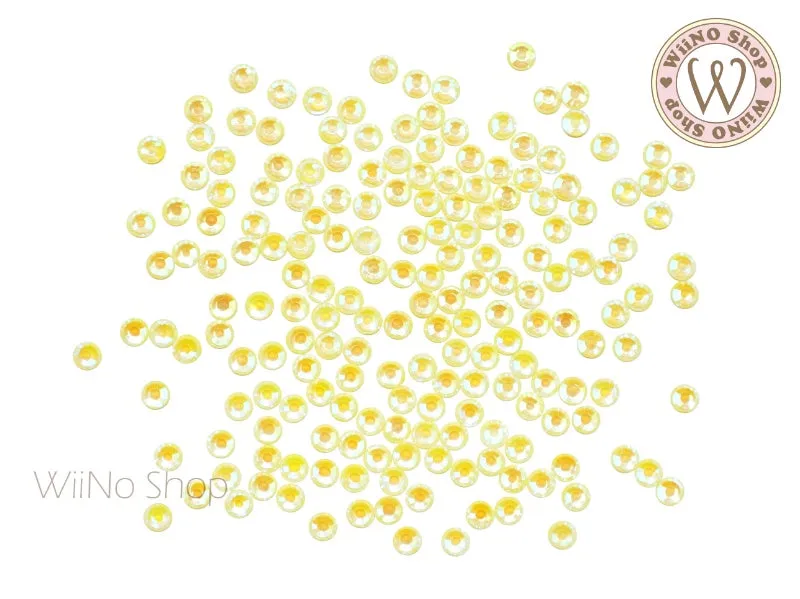 Pastel Yellow Luminous Round Flatback Crystal (ss6-ss20)